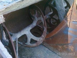 Rovokopači, Ostali  FERMEC 860 UPETJE