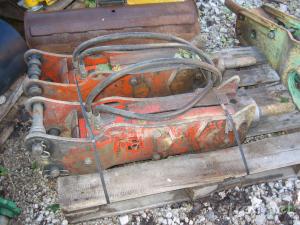 Vibro plošče / nabijači, MONTABERT - VEČ KLADIV NA ZALOGI