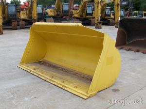 deli in dodatna oprema komatsu 