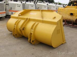 Deli in dodatna oprema, KOMATSU