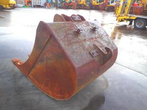 Deli in dodatna oprema, VOLVO