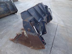 Deli in dodatna oprema, VOLVO