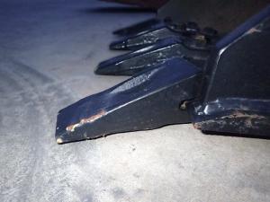 Deli in dodatna oprema, CATERPILLAR