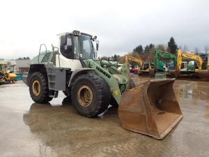 Nakladalci, LIEBHERR L 556 2plus2