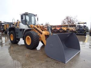 Nakladalci, LIEBHERR L 556 2plus2