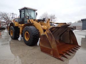 Nakladalci, CATERPILLAR 966 K