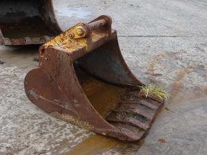 Deli in dodatna oprema, LIEBHERR