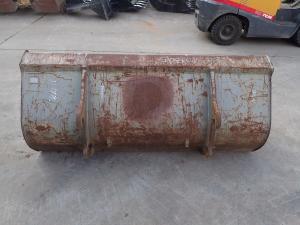 Deli in dodatna oprema, ATLAS