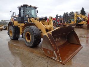 Nakladalci, CATERPILLAR 966 K