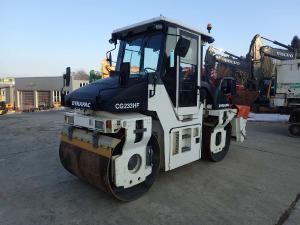 Valjarji tandem valjar, DYNAPAC CG 233 HF