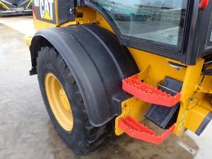 Nakladalci, CATERPILLAR 908 H