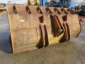 Deli in dodatna oprema, CATERPILLAR