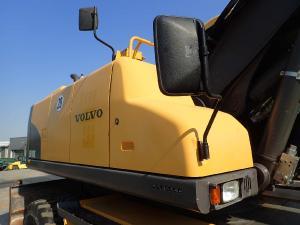 Bagri na kolesih, VOLVO EW 180 C