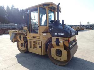 Valjarji tandem valjar, DYNAPAC CG 233 HF