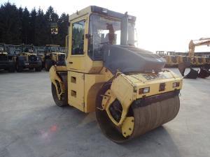 Valjarji tandem valjar, BOMAG BW 174 AD-2