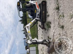 Mini bagri, BOBCAT 325