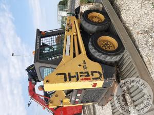 mini bagri gehl 4635 dxt