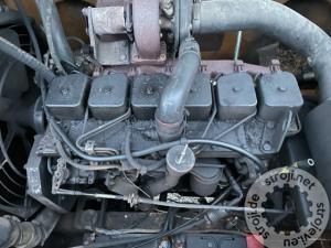 Bagri goseničarji, CASE 888B - 18 TON