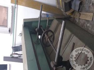 Stroji za obdelavo kovine  Škarje za pločevino, JELŠINGRAD 2,5-2000