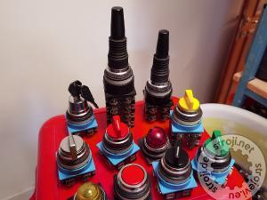 Obdelovalni stroji za plastiko, gumo stroj za brizganje plastike, BOY boy 15