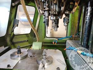 Obdelovalni centri  Vertikalni obdelovalni center, CHIRON FZ16