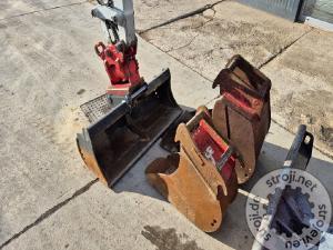 Mini bagri, TAKEUCHI TB138FR - POWERTILT - 3X ŽLICA - 2015 LETNIK