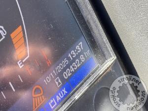 Mini bagri, TAKEUCHI TB230 - 2019 LETNIK - 2435 UR - 2X ŽLICA