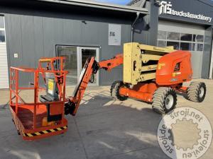 dvigala jlg 450 aj 2017 letnik 2870 delovnih ur 1577m