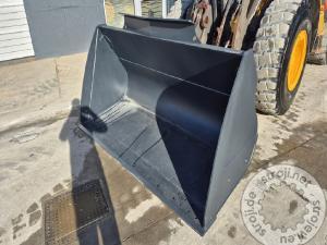 Nakladalci, VOLVO L90H - LETNIK 2021 - 12630 UR - TEHTNICA