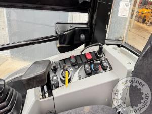 Nakladalci, CATERPILLAR 907 H2 - 2014 LETNIK - 7250 UR