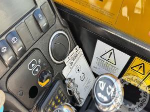 Viličarji regalni s teleskopom, JCB 535-125 LOADALL - 3990 UR - ŽLICA - 12.3M