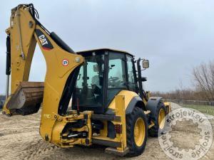 Bagri na kolesih, CATERPILLAR 444 F2