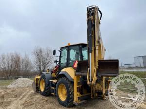 Bagri na kolesih, CATERPILLAR 444 F2