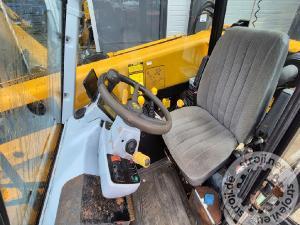 Viličarji regalni s teleskopom, JCB 528-70 - 2002 LETNIK - 5550 UR - 7M - 2.8T